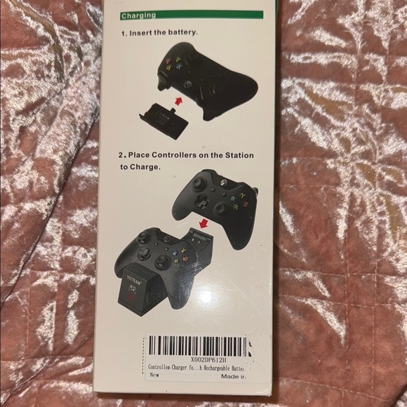 XboxOne| Dual Charging Station - Picture 3 of 3